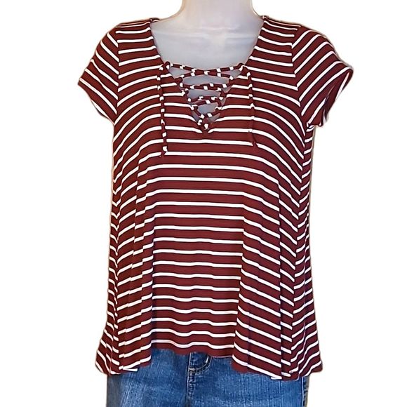 Hollister Lace Up Cut Out Blouse V-Neck Short Sleeve Oversized Striped Flowy Top - Picture 10 of 16